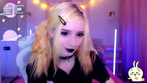 gothiclali online show from May 22, 12:08 am