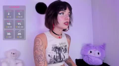 Violet online show from July 16, 11:04 am