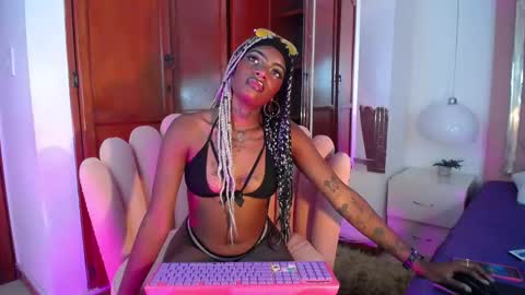 Gracceloret online show from November 6, 5:13 am