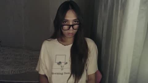 HoneyGrace online show from March 4, 5:19 pm