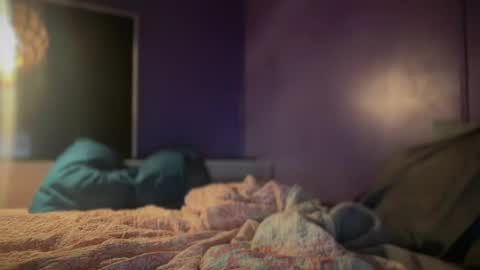 gratefulslut69 online show from June 14, 3:41 am