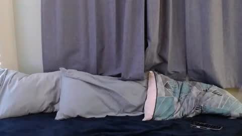 GreenEyedVixen6984 online show from March 7, 1:34 am