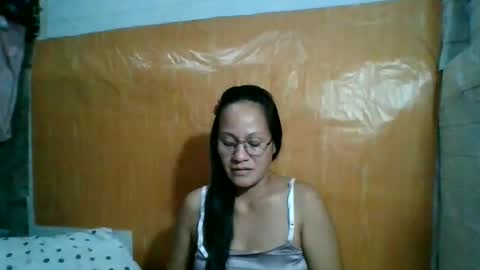 gwenn24 online show from May 26, 12:26 pm