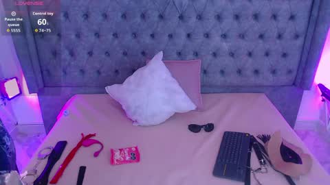 Gyal Smith online show from April 5, 3:38 am