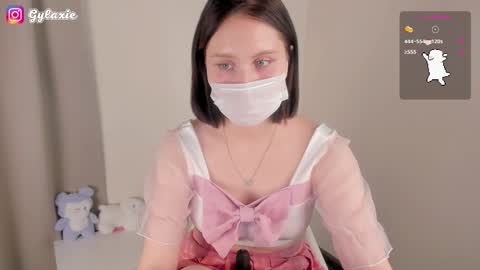   online show from October 13, 11:02 am