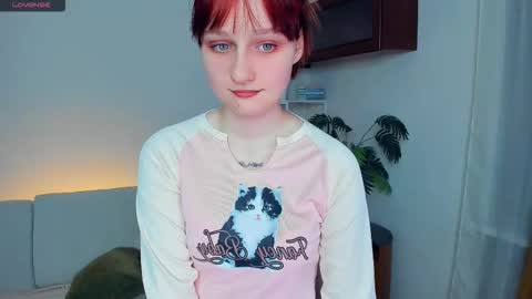 Chloe online show from November 22, 6:54 pm