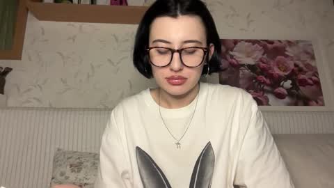 Helga online show from October 6, 4:34 pm