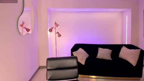 Hailey online show from February 26, 11:53 am