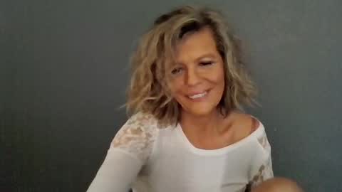 Hailey online show from March 2, 7:53 pm