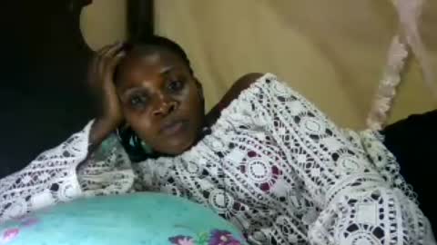 hairy_africanbae online show from June 24, 11:59 pm