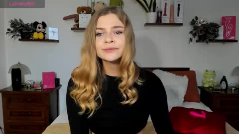 Haley online show from November 13, 8:02 am