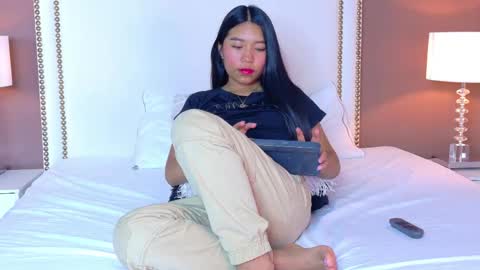 Hanna online show from June 5, 10:32 am