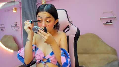 Hanna online show from November 19, 6:52 pm