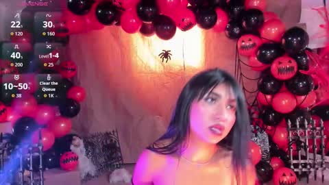  im Hanna online show from October 12, 4:20 pm