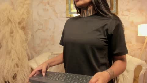 EVA online show from March 31, 2:33 am