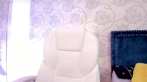    online show from July 14, 6:12 pm