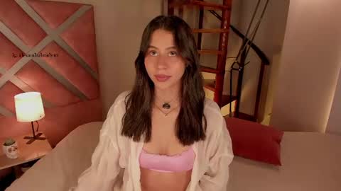 Hannah online show from June 9, 9:58 pm