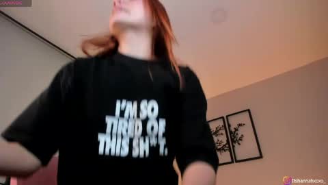 Hannah online show from April 7, 10:01 pm