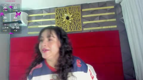 Hanny  online show from March 25, 2:28 am