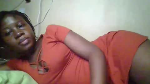 Snapshot of happy_dimple chatting on September 19, 8:41 pm happy_dimple online show from September 19, 8:41 pm