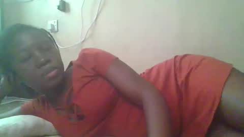 Snapshot of happy_dimple chatting on September 26, 12:14 pm happy_dimple online show from September 26, 12:14 pm