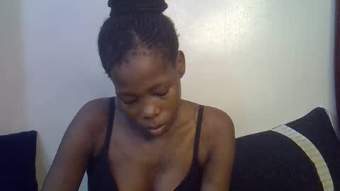 happy_kienyeji online show from December 16, 8:37 pm