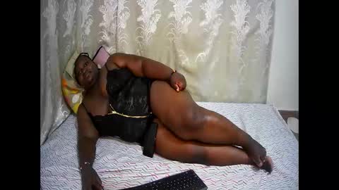 happysonia online show from October 22, 11:26 am