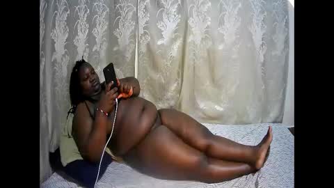 happysonia online show from November 23, 3:42 am