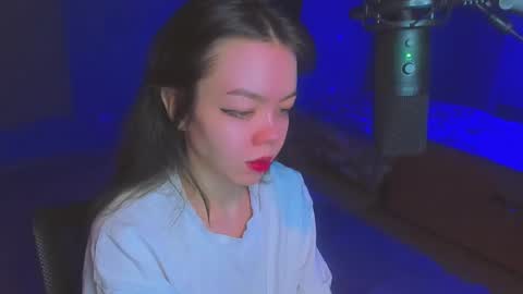 Snapshot of haribo_asmr chatting on December 15, 8:41 am Miss Hari online show from December 15, 8:41 am