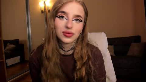 Julia online show from March 24, 5:13 am