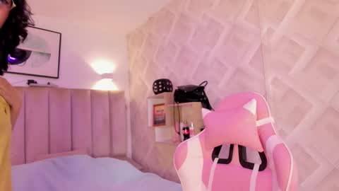 Haru Bonny online show from February 5, 9:51 pm