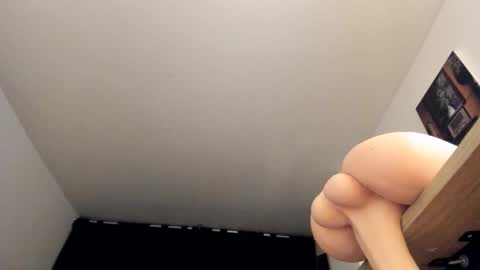 Nicole online show from March 6, 5:35 am