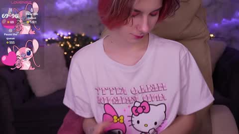 haylaamber online show from January 19, 7:58 pm