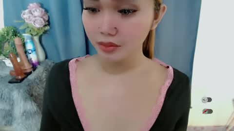 Snapshot of haylee_slut chatting on March 7, 11:47 pm haylee online show from March 7, 11:47 pm