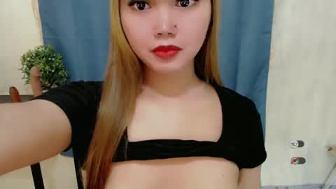 Snapshot of haylee_slut chatting on January 12, 10:43 pm haylee online show from January 12, 10:43 pm