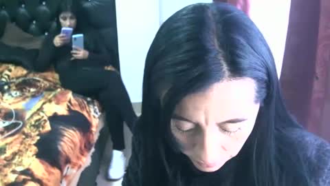 Snapshot of haylie85 chatting on December 23, 7:41 pm haylie85 online show from December 23, 7:41 pm