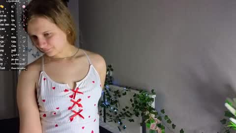 Jenny online show from April 14, 3:34 pm