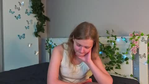 Jenny online show from March 31, 4:07 pm