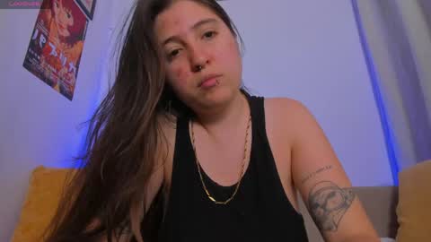 Im Hazel online show from May 8, 9:49 pm