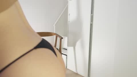 Jeen online show from December 11, 10:14 am