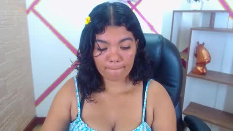 MY NAME IS HEIDY online show from February 27, 2:11 am