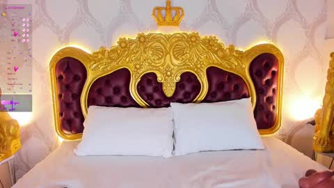 H E L E N A  online show from February 11, 2:25 am