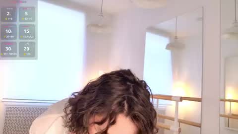 Scarlet online show from June 23, 11:08 am