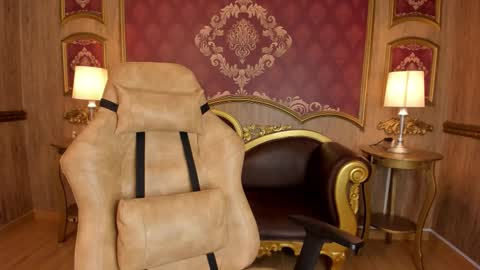 Helen or Hells online show from September 30, 1:28 pm