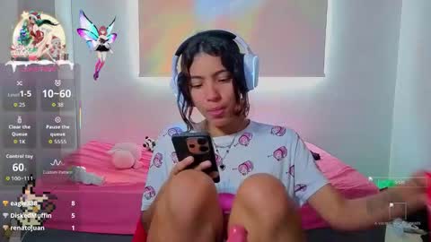 Helia Transfem and Amy online show from December 1, 7:16 pm