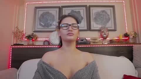    online show from March 1, 4:04 am