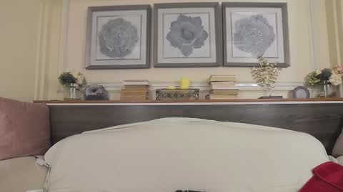    online show from February 5, 4:04 am