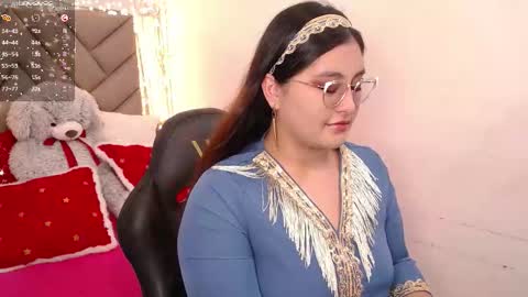 Zahira online show from February 27, 9:25 pm