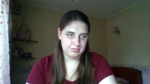 hess_luna_ online show from November 5, 10:31 am