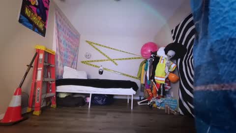 salem online show from September 21, 5:50 am